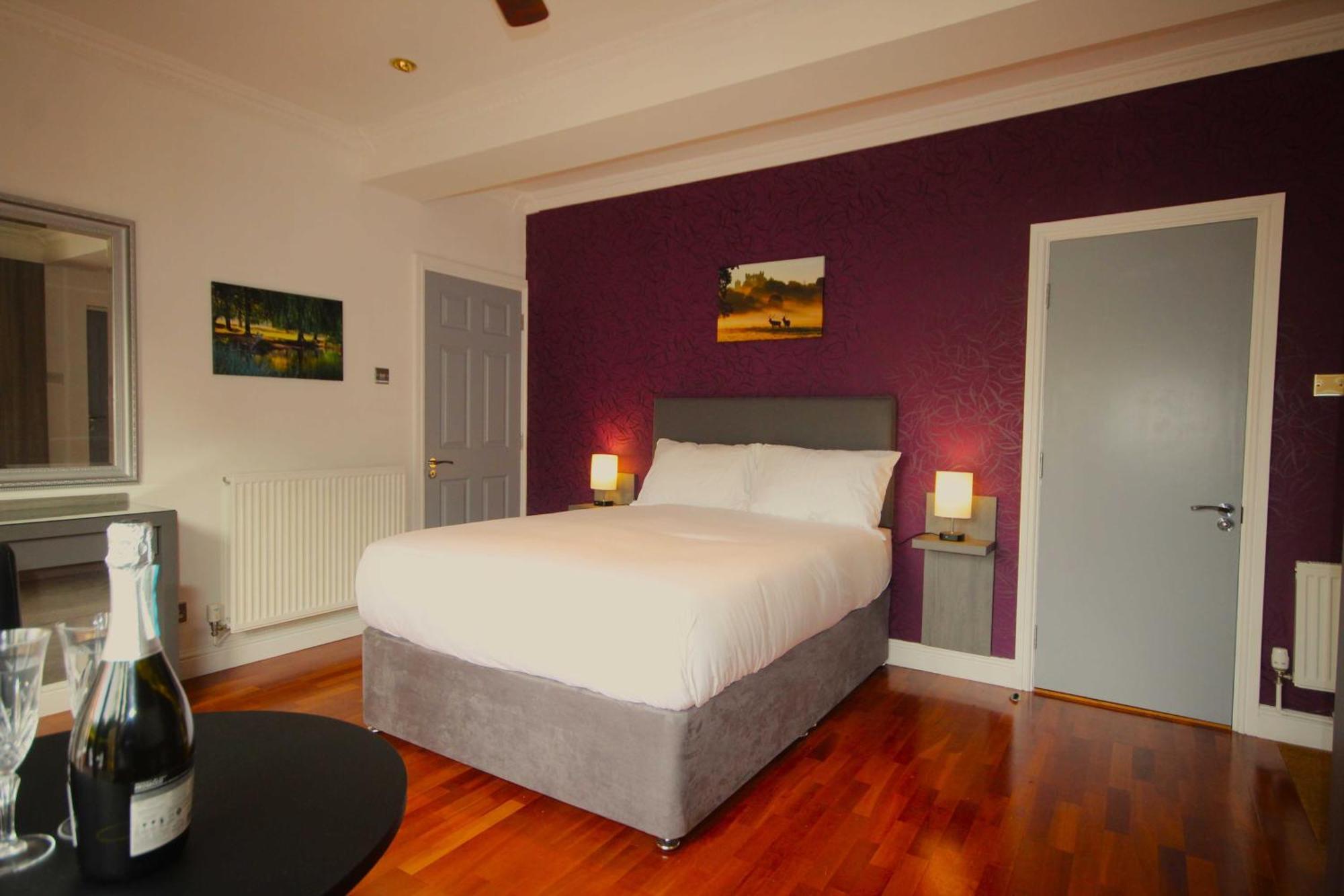 Wollaton Park Hideaway Holiday home *